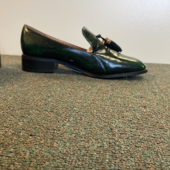 Emerald - Picture 6 of 6